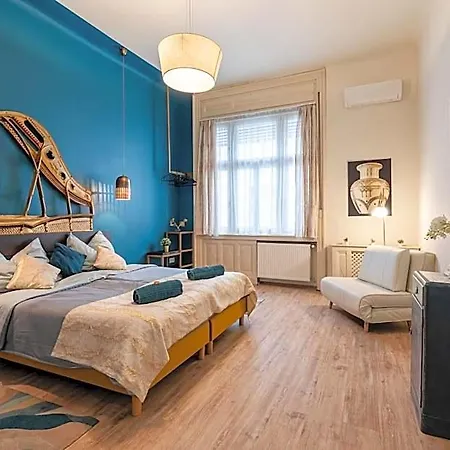 Park&art Boutique Nocleg ze śniadaniem 4*